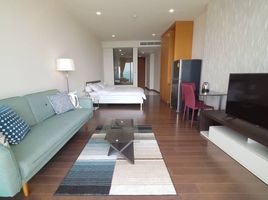 Studio Wohnung zu vermieten im Movenpick Residences, Na Chom Thian