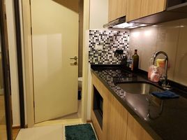 1 Bedroom Condo for sale at Hasu Haus, Phra Khanong Nuea