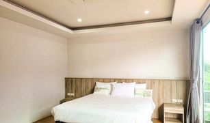 Вилла, 4 спальни на продажу в Чернг Талай, Пхукет Sabai Pool Villa