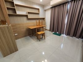 2 Bedroom Apartment for sale at Lert Ubon Sky Life Tower, Chomphon