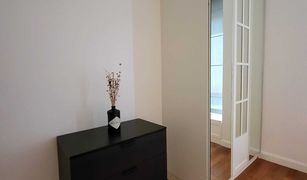 2 Bedrooms Condo for sale in Chong Nonsi, Bangkok The Lofts Yennakart