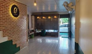 4 Bedrooms Townhouse for sale in Chang Khlan, Chiang Mai 