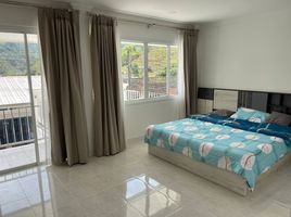 3 Bedroom Villa for sale in Siko Market, Kathu, Kathu