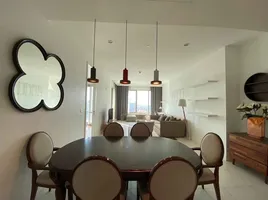 2 Bedroom Condo for rent at 185 Rajadamri, Lumphini, Pathum Wan, Bangkok