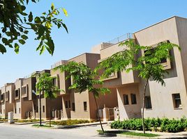 4 Bedroom Townhouse for sale at Village Gardens Katameya, The 5th Settlement, New Cairo City