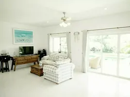 5 Bedroom House for sale in Thap Tai, Hua Hin, Thap Tai