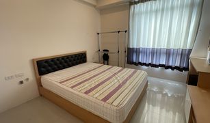 1 Bedroom Condo for sale in Saen Suk, Pattaya Pho Kaew Condotel