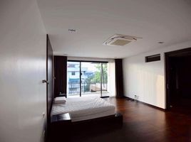 4 Schlafzimmer Haus zu vermieten in BTS Station, Bangkok, Huai Khwang, Bangkok