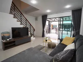 4 Bedroom House for rent at Supalai Essence Ladprao, Khlong Chan