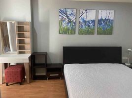 2 Bedroom Apartment for rent at Lumpini Ville Cultural Center, Sam Sen Nok