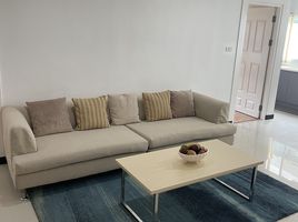 2 Schlafzimmer Wohnung zu vermieten im Charming Resident Sukhumvit 22, Khlong Toei