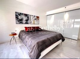 1 Bedroom Condo for sale at Langsuan Ville, Lumphini, Pathum Wan, Bangkok