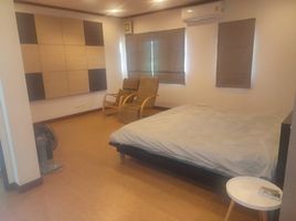 3 Schlafzimmer Villa zu verkaufen im Wipawan Village, Bang Kraso