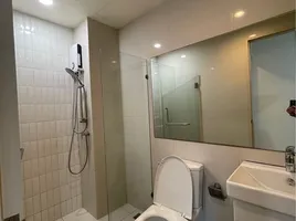 1 Schlafzimmer Appartement zu vermieten im Life Asoke, Bang Kapi