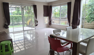 4 Bedrooms House for sale in Sam Wa Tawan Tok, Bangkok Habitia Vent Panya Natural Park Alley