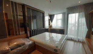 1 Bedroom Condo for sale in Khlong Tan Nuea, Bangkok Rhythm Ekkamai