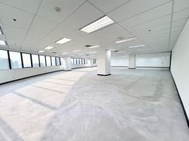 509.57 SqM Office for rent at Ital Thai Tower, Bang Kapi, Huai Khwang, Bangkok