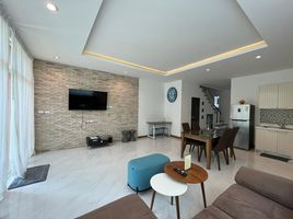 3 спален Таунхаус на продажу в AP Nest By AP Grand Residence , Камала