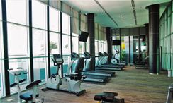 Photos 2 of the Fitnessstudio at Rhythm Sukhumvit 50