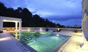 15 Bedrooms Villa for sale in Karon, Phuket 
