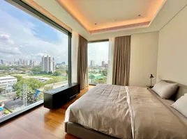 2 Bedroom Condo for rent at Sindhorn Tonson , Lumphini, Pathum Wan, Bangkok, Thailand