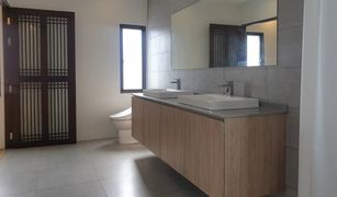 2 Bedrooms Townhouse for sale in Bang Kaeo, Samut Prakan Plex Bangna