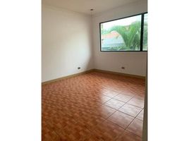 4 Schlafzimmer Villa zu vermieten in Cartago, La Union, Cartago