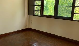 2 Bedrooms Townhouse for sale in Cha-Am, Phetchaburi 