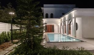 3 Bedrooms Villa for sale in Ratsada, Phuket 