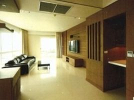 3 Bedroom Apartment for sale at Millennium Residence, Khlong Toei