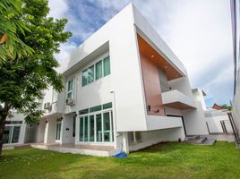 5 Bedroom Villa for sale at The Pinnacle by Koolpunt Ville 17, Pa Daet