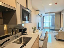 1 Bedroom Condo for rent at Walden Asoke, Khlong Toei Nuea