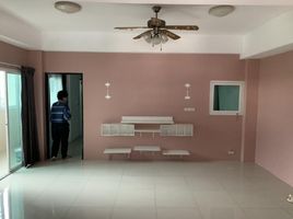 2 Schlafzimmer Wohnung zu verkaufen im Thippharoek Condominium, Bang Bamru, Bang Phlat