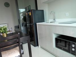 1 спален Кондо в аренду в Life Sukhumvit 48, Phra Khanong