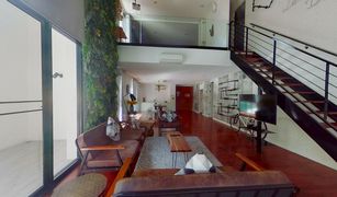 曼谷 Lumphini Benviar Tonson Residence 3 卧室 公寓 售 