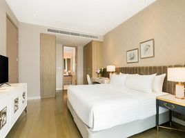 2 Bedroom Condo for rent at Magnolias Ratchadamri Boulevard, Lumphini, Pathum Wan
