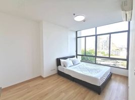 2 Schlafzimmer Wohnung zu verkaufen im Ideo Blucove Sukhumvit, Bang Na, Bang Na