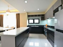 2 Schlafzimmer Appartement zu vermieten im Avatar Suites Hotel, Khlong Toei Nuea