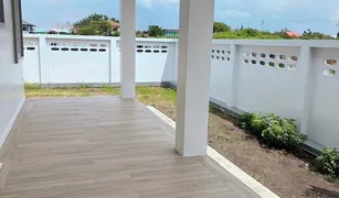 Дом, 4 спальни на продажу в Sala Ya, Nakhon Pathom 