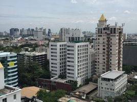 2 спален Кондо на продажу в The Height, Khlong Tan Nuea