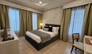 Дом, 4 спальни на продажу в Saphan Sung, Бангкок Nantawan Rama 9 - New Krungthepkretha