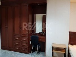 1 Schlafzimmer Wohnung zu verkaufen im Saranjai Mansion, Khlong Toei