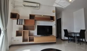 1 Bedroom Condo for sale in Phra Khanong Nuea, Bangkok Vista Garden