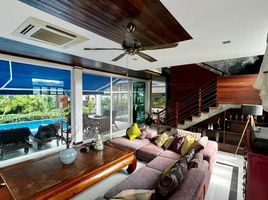 4 Schlafzimmer Villa zu verkaufen im The Lake House, Si Sunthon