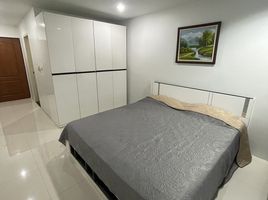 Studio Condo for rent at Baan Phaholyothin Place, Sam Sen Nai