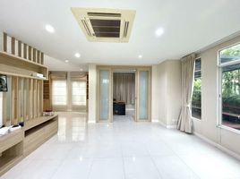 3 Bedroom House for rent at The Plant Pattanakarn, Suan Luang