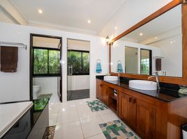 4 Schlafzimmer Villa zu verkaufen im Bua Sawan Villa, Si Sunthon, Thalang, Phuket