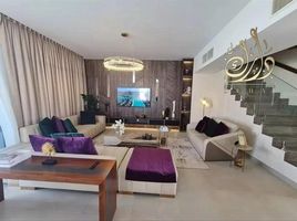 4 Schlafzimmer Villa zu verkaufen im Sharjah Waterfront City, Al Madar 2