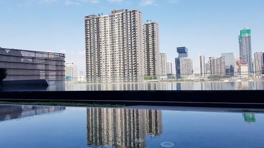 Photo 1 of the Communal Pool at Supalai Premier Asoke