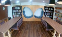 图片 2 of the Library / Reading Room at U Delight at Jatujak Station
